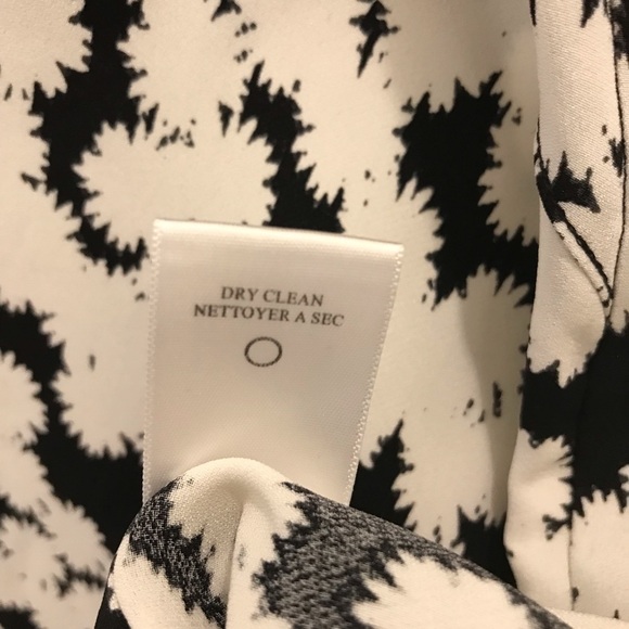 A.L.C. Corso Skirt 6 Silk Flowers Black White Floral high low long blooms - Picture 12 of 13